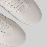 VERSUS | WHITE / WHITE