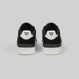 VERSUS | BLACK / WHITE
