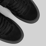 TRIBUTE | BLACK / BLACK